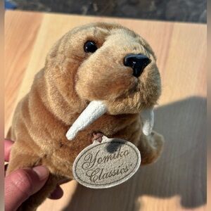 Yomiko Classics Plush Walrus